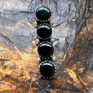 925 Sterling Silver & Black Onyx 4 Stone Crawler Ring Size 8+